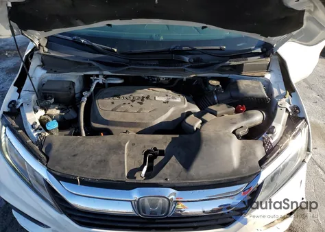 2019 Honda Odyssey Ex z USA, uszkodzony, nr VIN 5FNRL6H5XKB120331